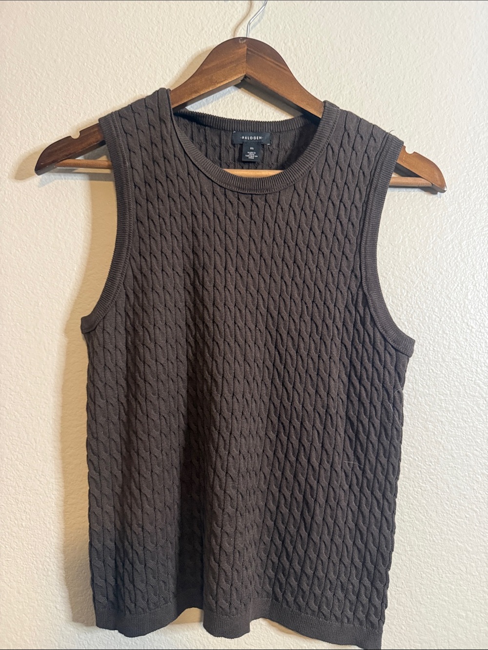 Halogen Brown Cable-Knit Sleeveless Crewneck Top